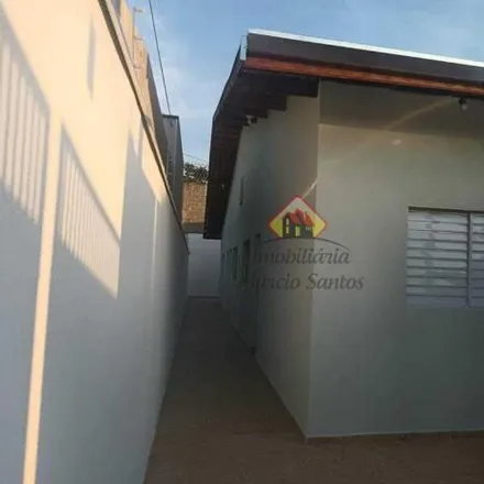 Buy this 2 bed house on Rua Um in Piracangaguá, Taubaté - SP