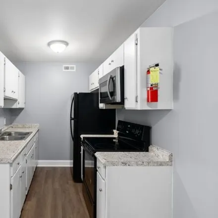 Image 7 - 652 Park Avenue, Hopkinsville, KY 42240, USA - Apartment for rent