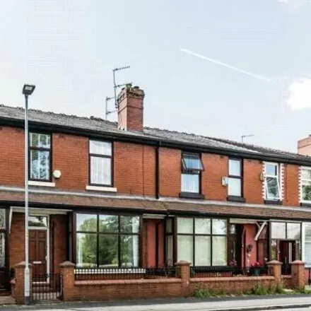 Buy this 3 bed townhouse on Lewis Avenue in Manchester, M9 4FD
