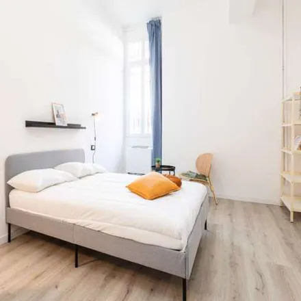 Rent this 7 bed apartment on Via Pietro Custodi in 2, 20136 Milan MI