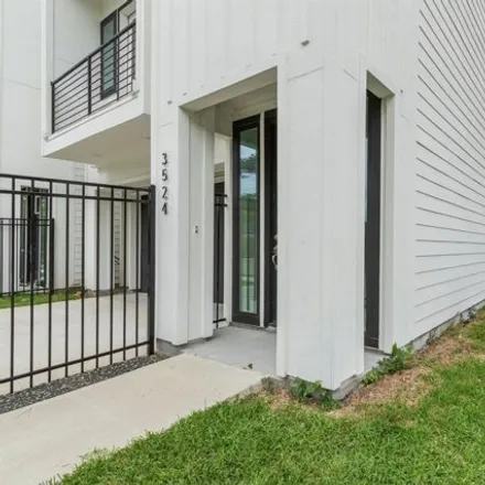 Image 3 - 6703 Cadillac Street, South Lawn, Houston, TX 77021, USA - House for sale