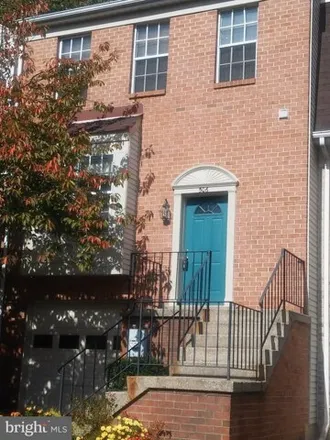Rent this 3 bed townhouse on 538 Suffield Drive in Gaithersburg, MD 20878
