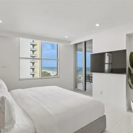 Image 9 - 1460 Ocean Drive, Miami Beach, FL 33139, USA - Apartment for rent