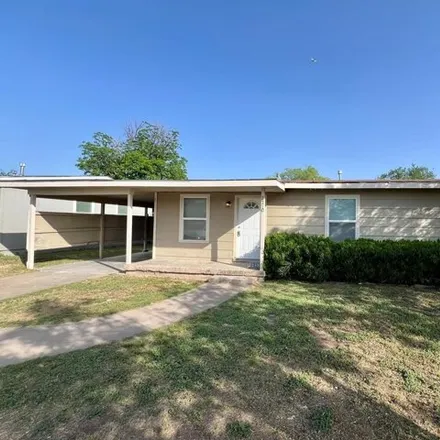 Rent this 3 bed house on 2142 Raney Street in San Angelo, TX 76901