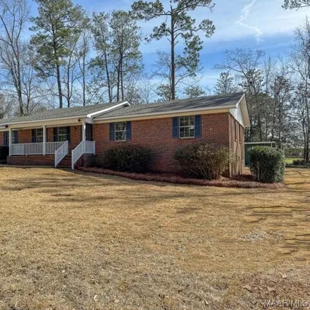 Buy this 3 bed house on 827 Windsorwood Circle in Thomasville, AL 36784