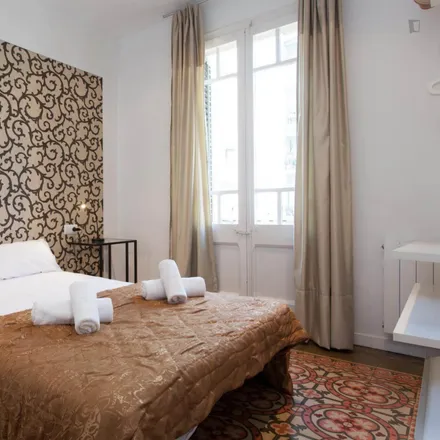Rent this 3 bed apartment on Carrer de Provença in 542, 08001 Barcelona