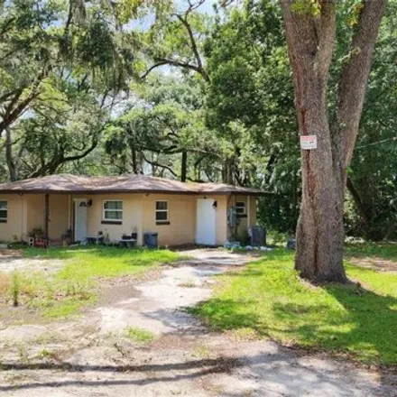 Image 2 - 2452 Northeast 49th Avenue, Marion County, FL 34470, USA - House for sale
