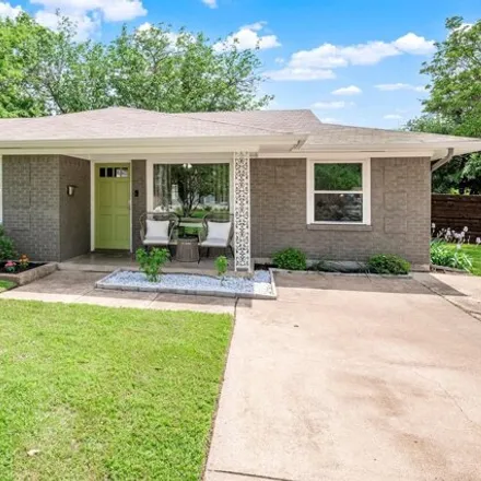 Buy this 3 bed house on 11304 Rupley Lane in Dallas, TX 75218