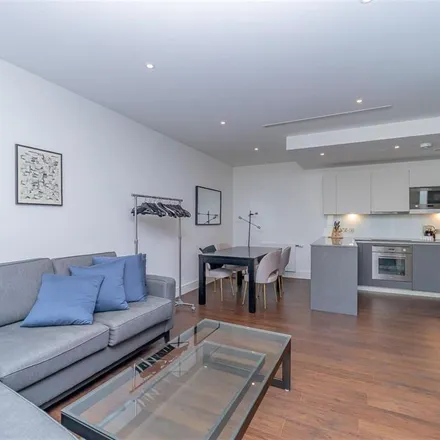 Rent this 1 bed apartment on Laker Court in 39 Harbour Way, Canary Wharf