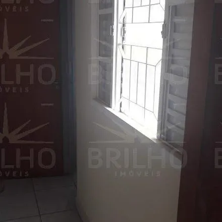 Rent this 2 bed house on Escola Estadual Professora Lucy Anna Carrozo Latorre in Rua Miosótis 431, Jardim das Flòres