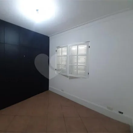 Buy this 4 bed house on Rua César Pena Ramos 624 in Cachoeirinha, São Paulo - SP