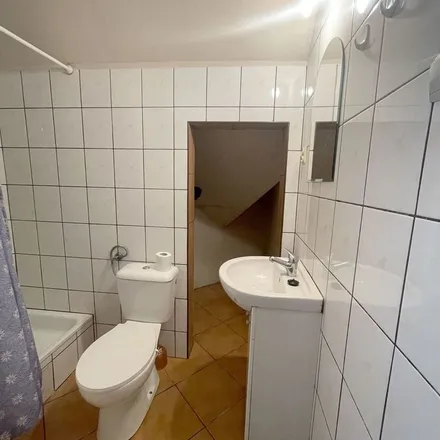 Rent this 5 bed apartment on Społem in plac Bolesława Chrobrego 6, 72-010 Police