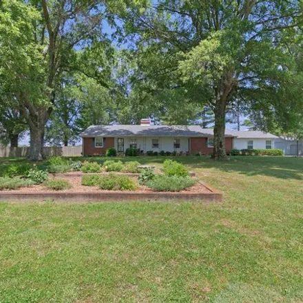 Image 3 - 913 Cotton Grove Road, Madison County, TN 38305, USA - House for sale