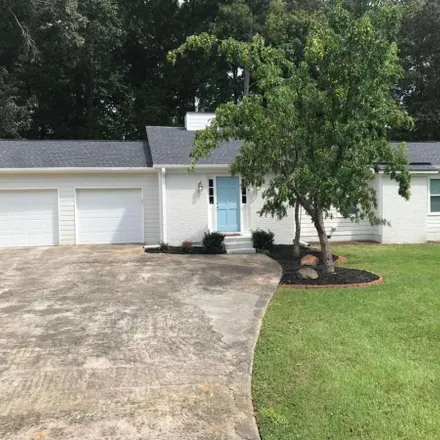 Rent this 3 bed house on 1624 Willie Drive in Cobb County, GA 30062