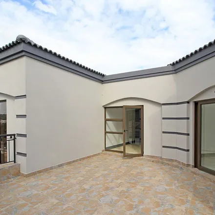 Image 4 - The Villas, Johannesburg Ward 32, Sandton, 1620, South Africa - Apartment for rent