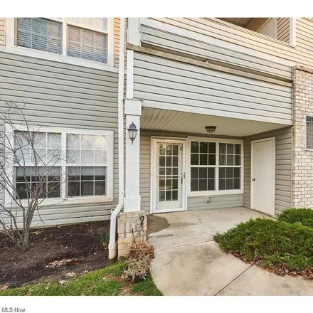 Rent this 3 bed condo on 98 Pfeiffer Avenue in Akron, OH 44312