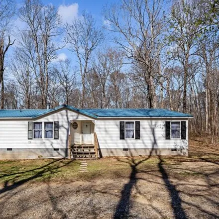 Buy this studio apartment on Brumit Road in Dickson County, TN 37036