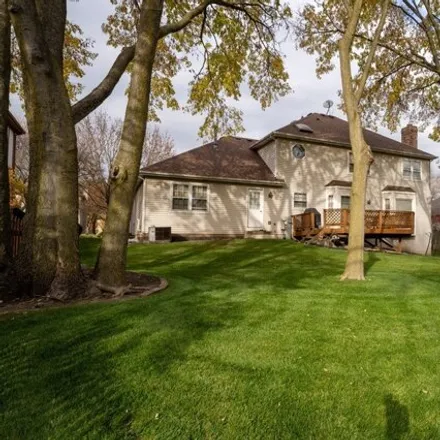 Image 4 - 420 Prairie Knoll Drive, Naperville, IL 60565, USA - House for sale