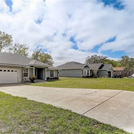 Buy this 3 bed house on 8778 Southeast 158th Street in Marion County, FL 34491