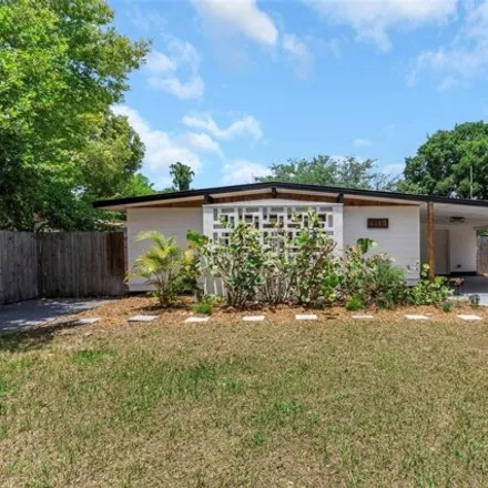 Buy this 3 bed house on 161 West Knollwood Street in Tampa, FL 33604