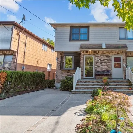 Buy this 3 bed house on 636 Ramona Avenue in New York, NY 10309