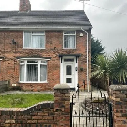 Rent this 3 bed duplex on Mather Avenue in Liverpool, L18 7HA