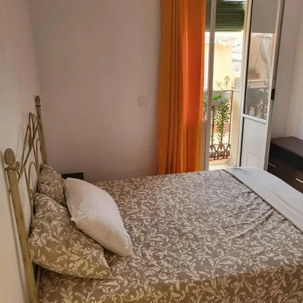 Rent this 3 bed apartment on Calle Jerónimo Hernández in 12, 41003 Seville
