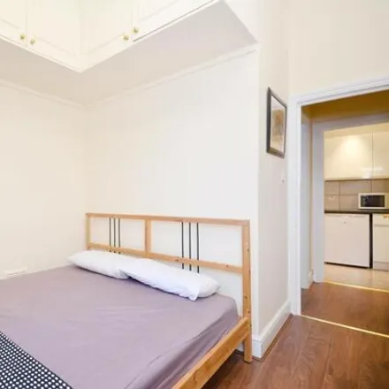 Image 3 - Sitia House, 24 Devonshire Terrace, London, W2 3DN, United Kingdom - Apartment for rent