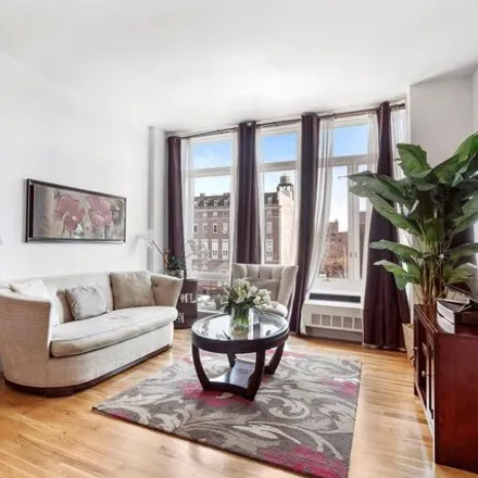 Rent this 1 bed apartment on 342 East 110th Street in New York, NY 10029