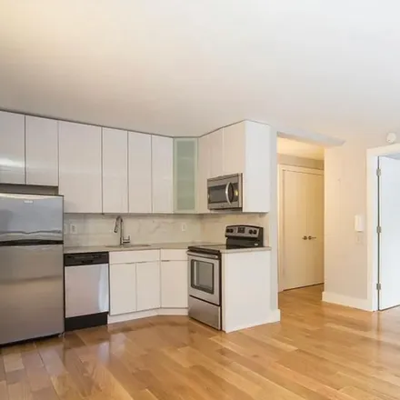 Rent this 1 bed apartment on 312 W 33rd St