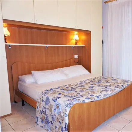 Image 1 - Porto Santa Margherita, Via Alvise Cà da Mosto, 30021 Caorle VE, Italy - Apartment for rent