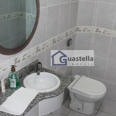 Buy this 2 bed house on DoQuintal.Club in Rua Adelpho Piagentini 550, Jardim Las Vegas