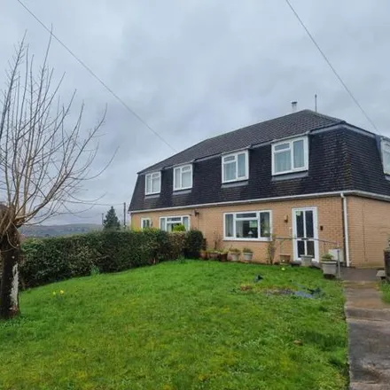 Rent this 3 bed house on Heol Gelynen in Brynamman, SA18 1SB
