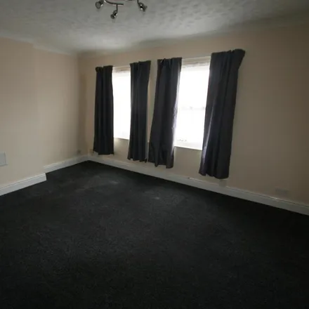 Image 2 - Taj of Arga Fort, Cambridge Road, Ellesmere Port, CH65 4AE, United Kingdom - Apartment for rent