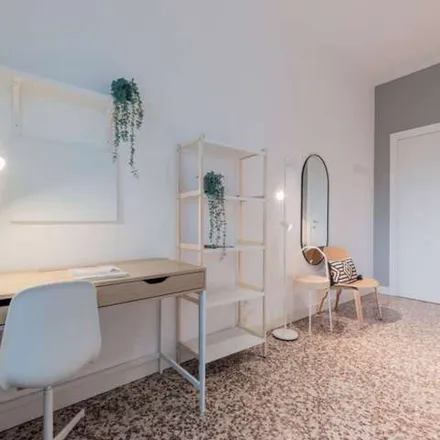 Rent this 3 bed apartment on Parcheggio Nizza in Via Luigi Pagliani, 10126 Turin TO