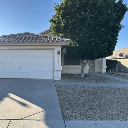 Rent this 3 bed house on 16129 West Lincoln Street in Goodyear, AZ 85338