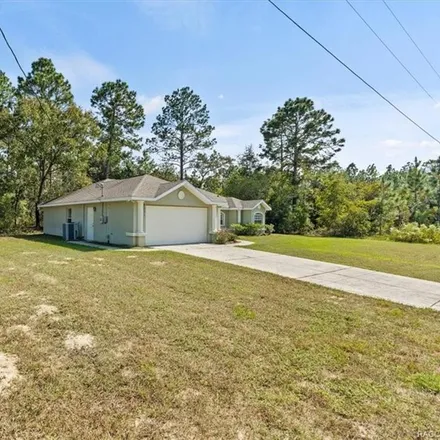Image 2 - 1698 West Kenmore Drive, Citrus County, FL 34434, USA - House for sale