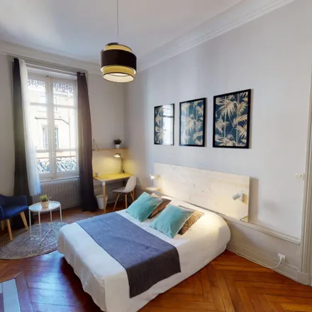 Rent this 3 bed room on Mona Lisa Architecture in Rue d'Aguesseau, 69007 Lyon
