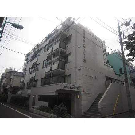 Rent this studio apartment on unnamed road in Yutenji 2-chome, Meguro