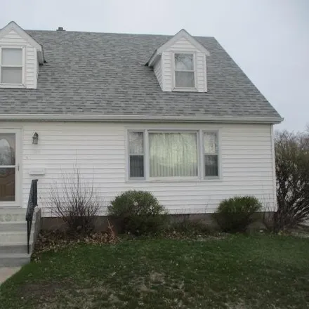 Buy this 3 bed house on Our Savior's Lutheran Church in 204 East Caledonia Avenue, Hillsboro