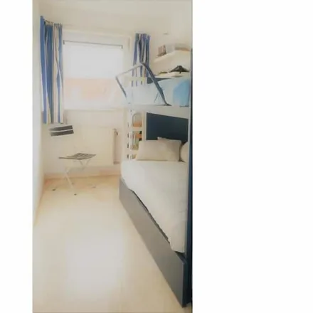 Rent this 2 bed apartment on 8420 De Haan