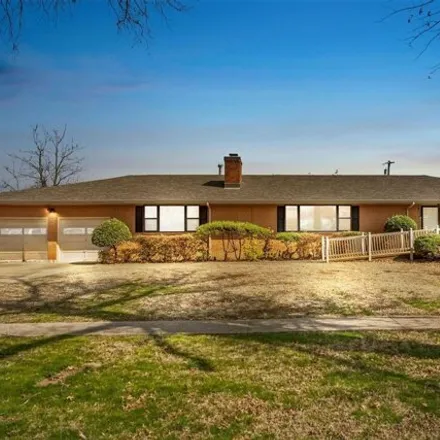 Buy this 3 bed house on 719 South Arthur Avenue in Wagoner, OK 74467