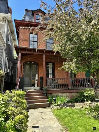 Rent this 2 bed townhouse on 38 Westervelt Avenue in New York, NY 10301