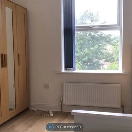 Rent this 1 bed apartment on Gardeners Call in 151 High Town Road, Luton