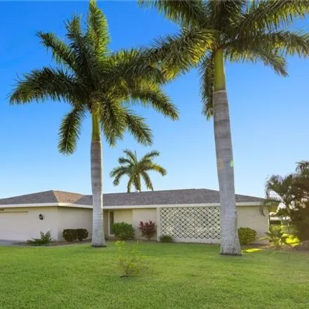 Image 2 - 5328 Delano Ct, Cape Coral, Florida, 33904 - House for sale