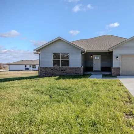 Buy this 3 bed house on 1040 North Albany Avenue in Bolivar, MO 65613