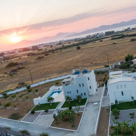 Rent this 5 bed house on Villa Xenos in Μικρασιατων Προσφυγων, Zipari