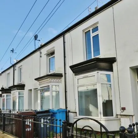 Buy this 2 bed townhouse on The Launderette in Wellsted Street, Hull