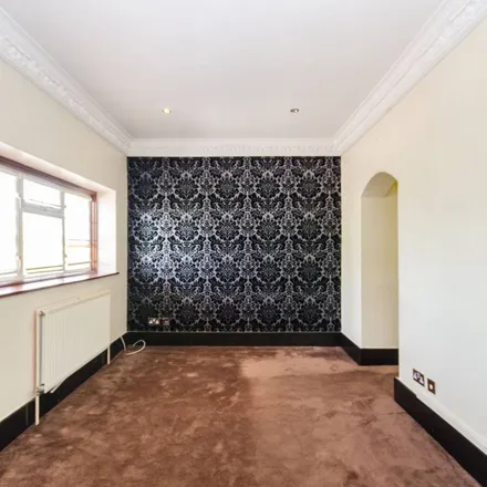 Rent this 7 bed apartment on 10 Dobree Avenue in Willesden Green, London