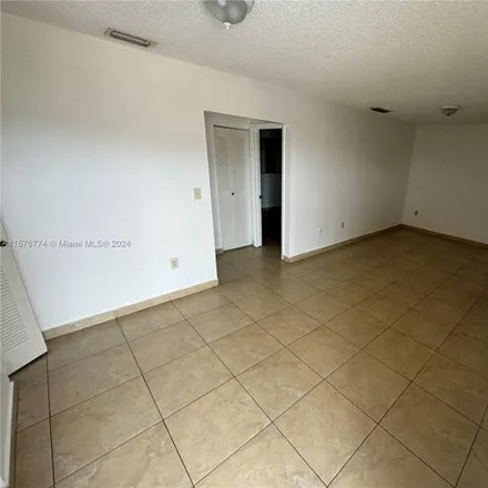 Image 1 - 246 East 7th Street, Hialeah, FL 33010, USA - House for rent